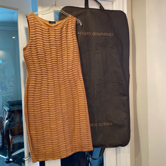 Adolfo Dominguez classic style sleeveless dress - Picture 1 of 5